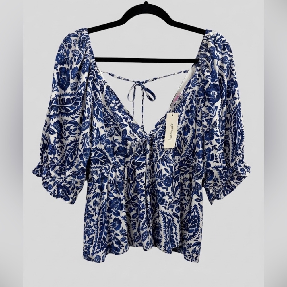 NWT Francesca’s mi ami Trissa Floral Crop Peasant Top